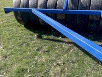 4.5 meter truck tyre paddock roller 
