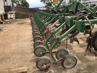 Manutec Press Wheels