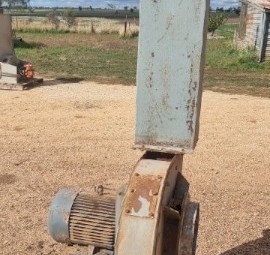 Fan for dust extraction 