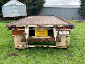 McGrath 36ft single axle flat top. 