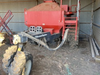 Horwood Bagshaw 6000 electric drive air cart