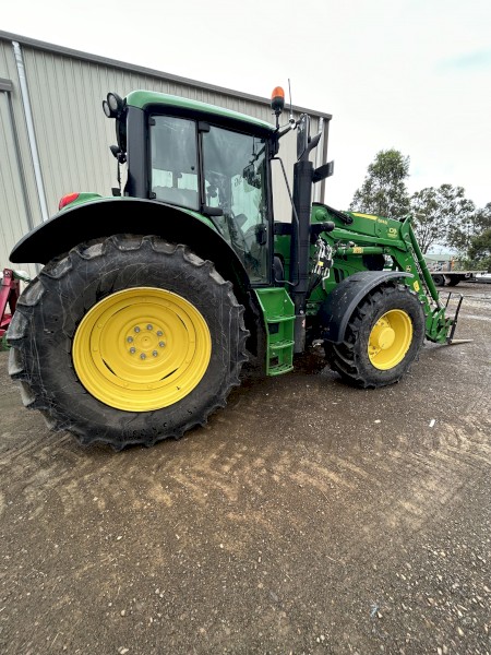 2020 John Deere 6155m Tractor / Loader