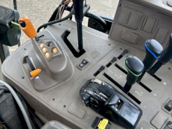 2020 John Deere 6155m Tractor / Loader