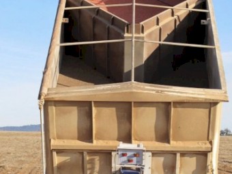 Double Grain Doors with remote