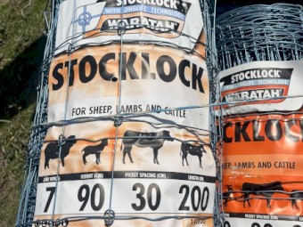 7x stocklock Wire, 210 pointed pine post, 6x barbed wire for sale 