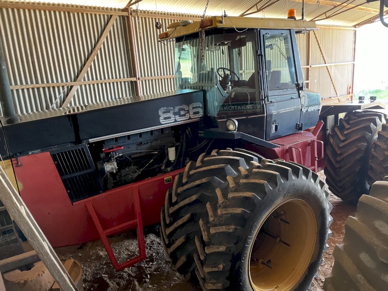 Versatile 836 Tractor