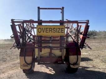 Hardi 4024 Sprayer with Trimble section control