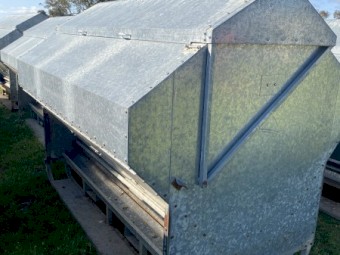 Universal Sheep Feeders