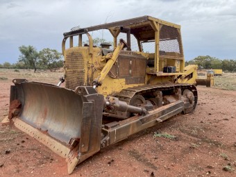 Cat D8H Dozer