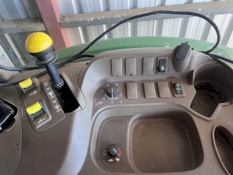 2010 John Deere 5100R Tractor