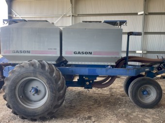Ausplow DBS Seeder Bar with 1850 Gason Box