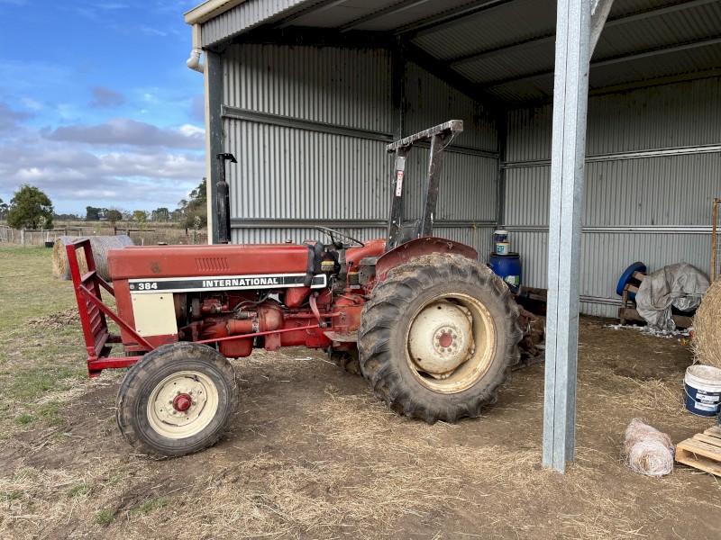 International Harvester 384 Tractor | Farm Tender