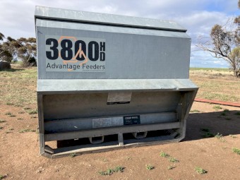 2 x Advantage Sheep Feeders