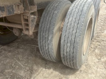 1987 International Truck with Aluminium Tipper