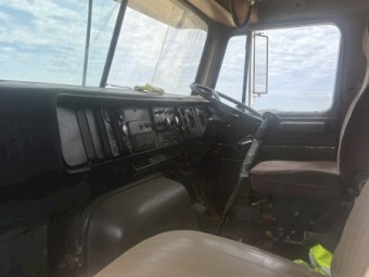 1987 International Truck with Aluminium Tipper