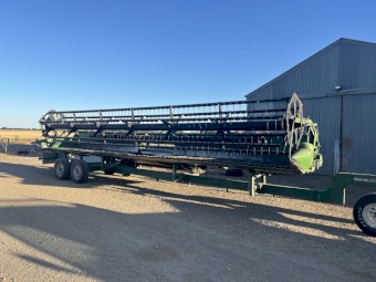 John Deere 930D Draper Front