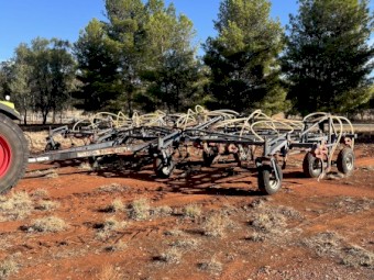 Flexicoil 820 40ft Airseeder