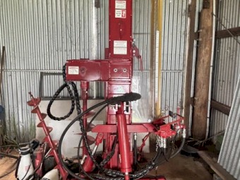 Farmforce Series 5 Post Driver