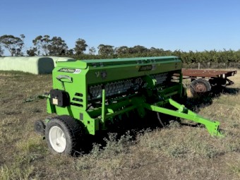 Lina Twin 31T Disc Seeder