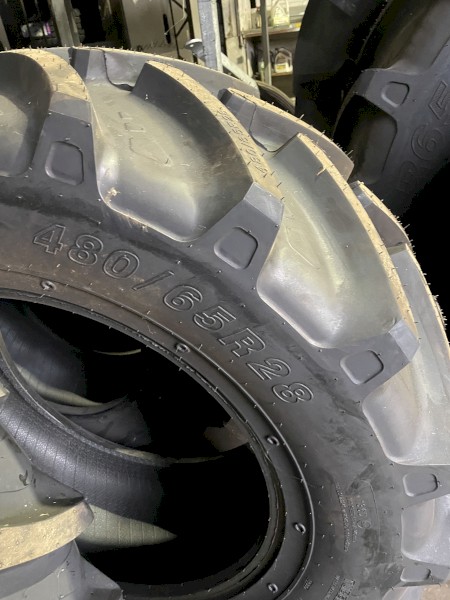 CROSSWIND 480/65R28 Radial Agricultural Tyre