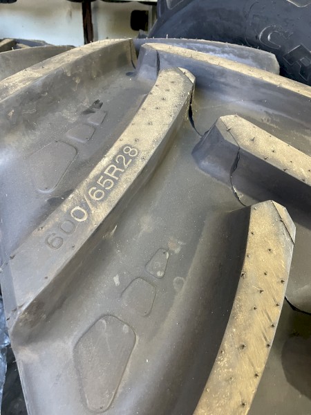CROSSWIND 600/65R28 Radial Agricultural Tyre