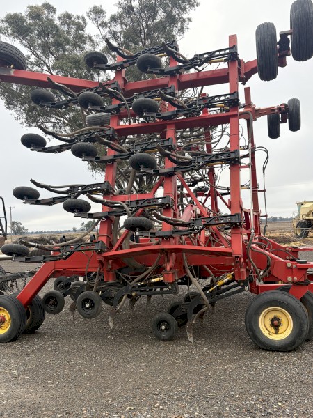 Bourgault 3310 and 5295 