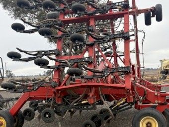 Bourgault 3310 and 5295 