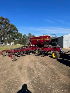 Seed Hawk 30 Series 8m Airseeder