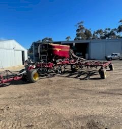 Seed Hawk 30 Series 8m Airseeder