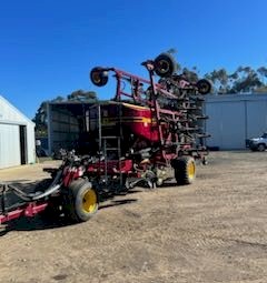 Seed Hawk 30 Series 8m Airseeder