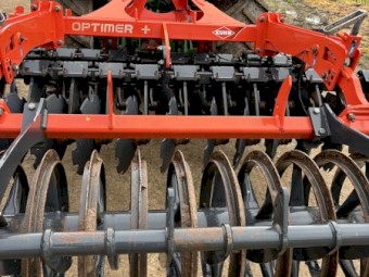 Kuhn 3003 Multi-Disc