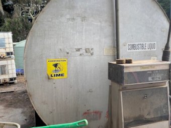 28,000 Litre Fuel Tanks with Bowser