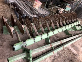 Amazone Catros Disc Arms