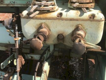 Forward Engineering 853 Seed Drill