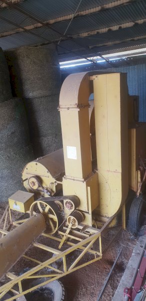 Horwood Bagshaw Clover Harvester