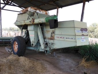 Under Auction - (A133) - 1983 Horwood Bagshaw Shearer 1070 Series II PTO Header 