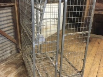 Under Auction - (A133) - Wool Pack Stand A 