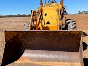 Under Auction - (A158)  1982 Case IH W10G Front End Loader 