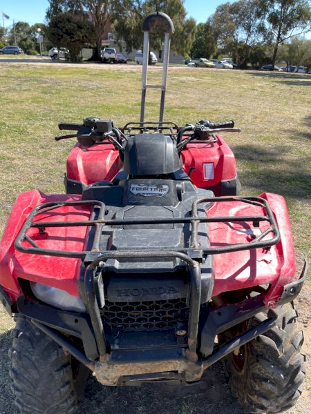 (A136) - 2016 Honda Fourtrax TRX420 ATV Red Motor Bike