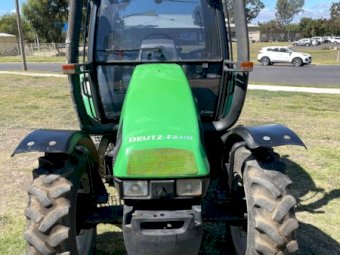 (A136) - 2006 Deutz Tractor