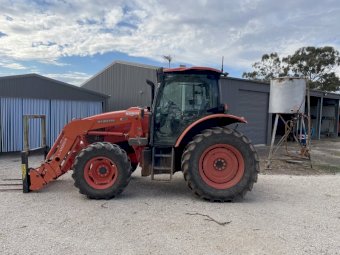 Kubota 100 hp Tractor