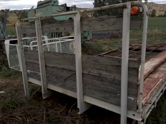 Under Auction - (A133) - Truck Tray 