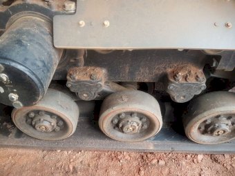 2017 CAT Challenger MT775E Tractor