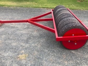 3m Roller with 4x4 tyres