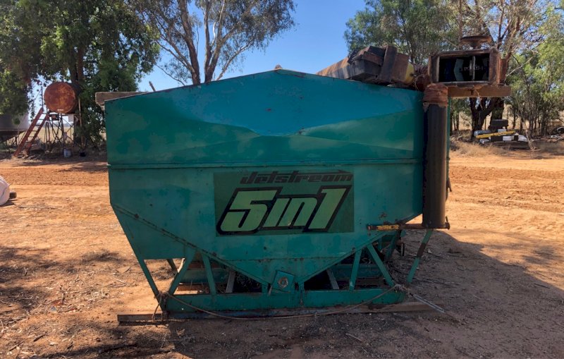 Jetstream 5in1 Grouper 14ft Farm Tender