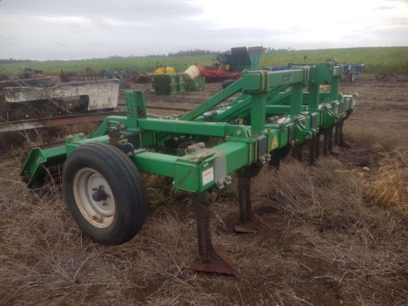 Gessner Deep Ripper with Crumple Roller