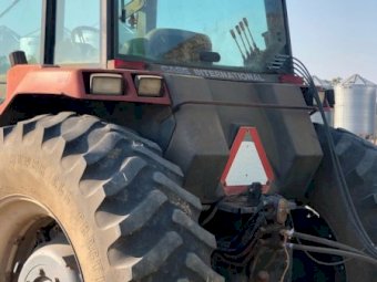 Case IH Magnum 7220 Tractor