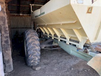 Marshall 880 T Spreader