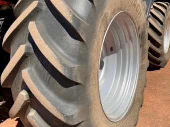 2006 Case IH Magnum 305 Tractor