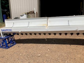 Davimac 2.7m wide small seed box